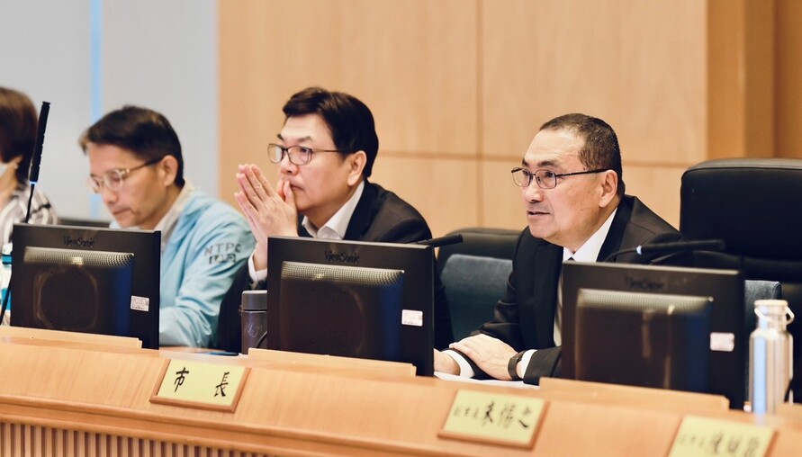 新北都更案量5年成長5.2倍！侯友宜：社宅已達2.3萬戶，捷運聯開37處、整體開發24區同步推進