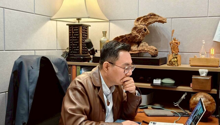 貸房入股潮升溫，股房資金鏈正在重組？富哥示警：槓桿過熱恐埋金融風險