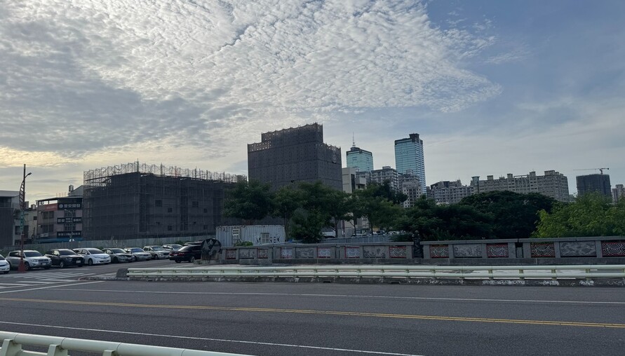 台中520檔期急凍！推案量「蒸發63％」專家揭3大關鍵：房市不是冷是「卡住了」