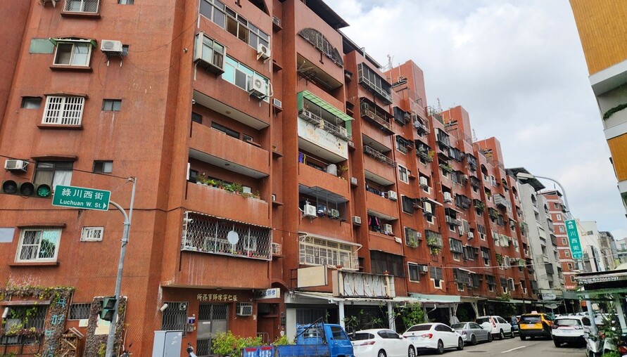 房價終於跌了！台中一年慘跌6.65%，自住客還不進場？專家：再等下去只會更貴