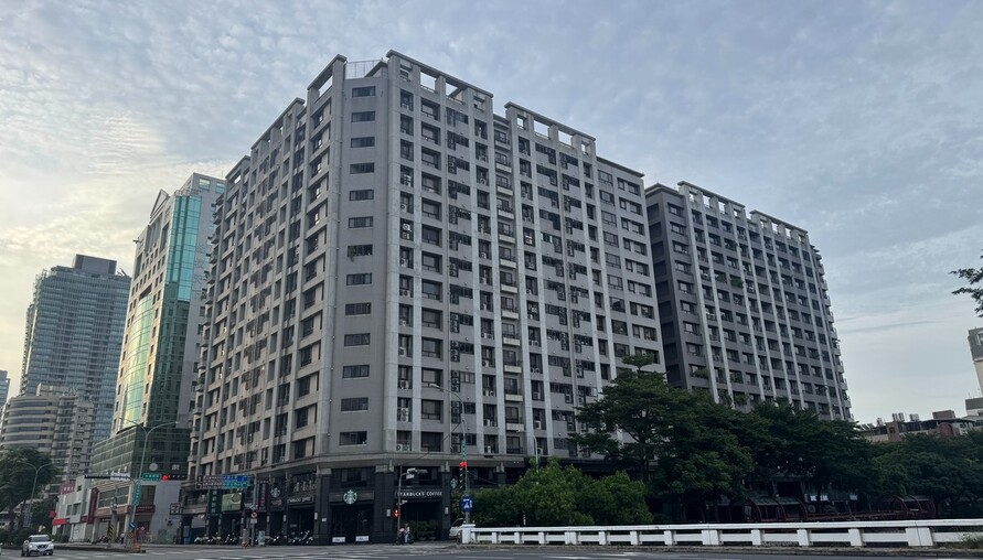 全台最慘套房：單價繼續稱王，跌幅直接跳水，投資客哭著出場
