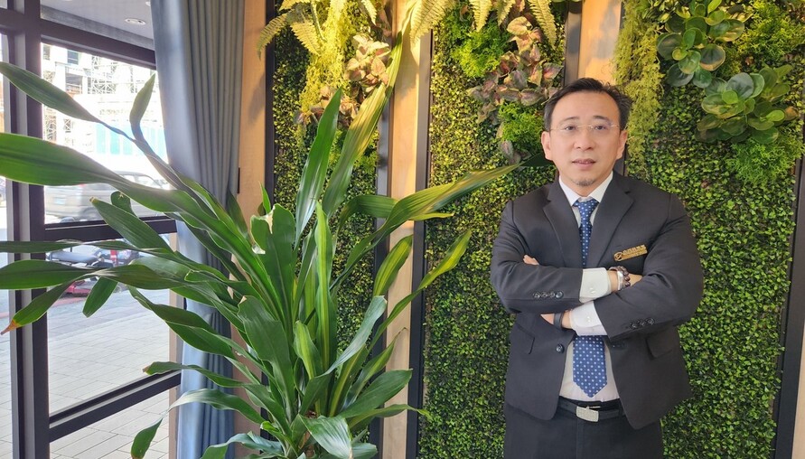 租服業3年增萬人！山哥直言：房仲不會被消滅，只會「合體進化」