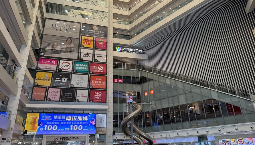 13家銀行、60名行員捲佣金案！地政士送件就有回扣？網炸鍋：房貸審查還能信嗎