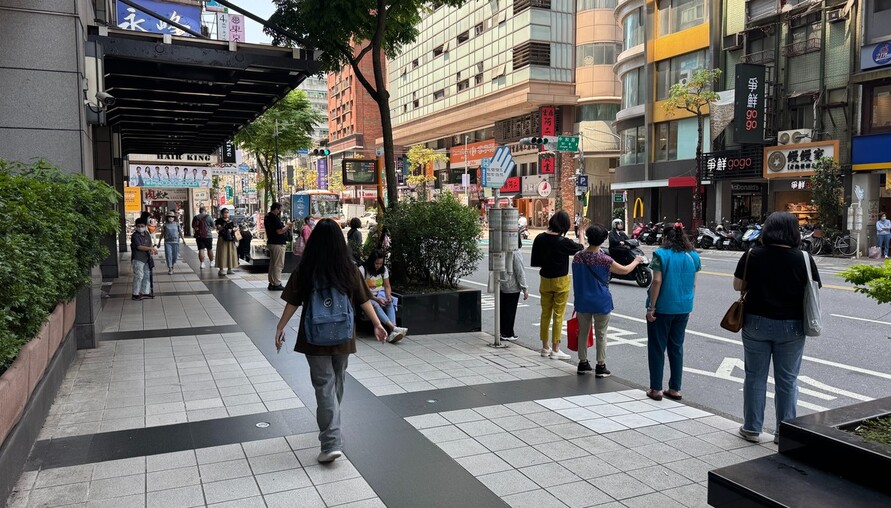「走路5分鐘到捷運」怎麼算？房屋廣告近捷運藏陷阱　買方實測才知道