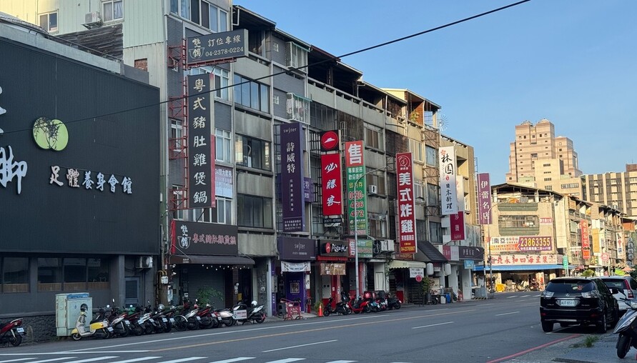 街邊店重新定義：加盟店大減11.6%、直營店過半！「規模擴張」時代終結