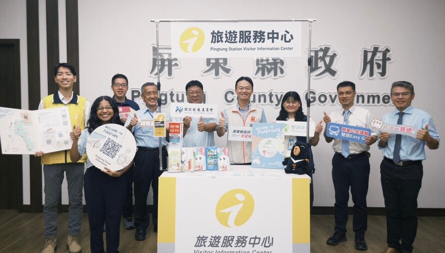 屏東公共運輸雙語再升級！15處場站導入旅遊小卡、QR資訊　外國旅客暢遊更Easy