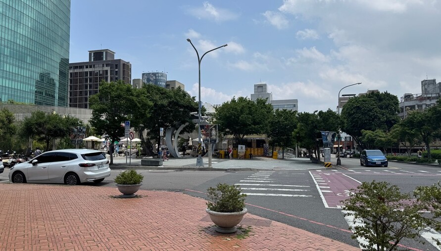 戴德梁行Q3報告藏三個訊號：商用不動產創新高　市場卻走向「住冷、商熱、土地弱」