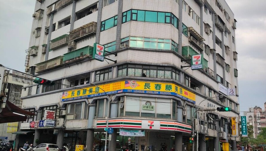 預售屋三角窗預租超商 建商高明策略？邱明芳揭「連鎖品牌認證」背後盤算