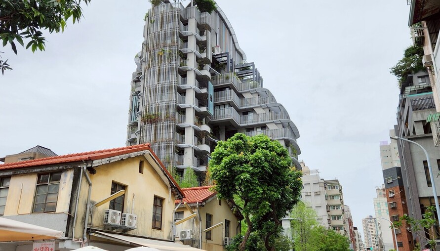 政府撒錢養出吸金怪獸！包租代管淪斂財神主牌　網紅狂割韭菜：幾十萬當二房東？你是在作夢還是當盤子！