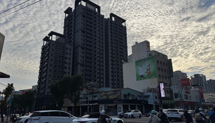 建融逾放單月暴增12.7億！是倒閉潮前奏還是「汰弱留強」？三派觀點激辯