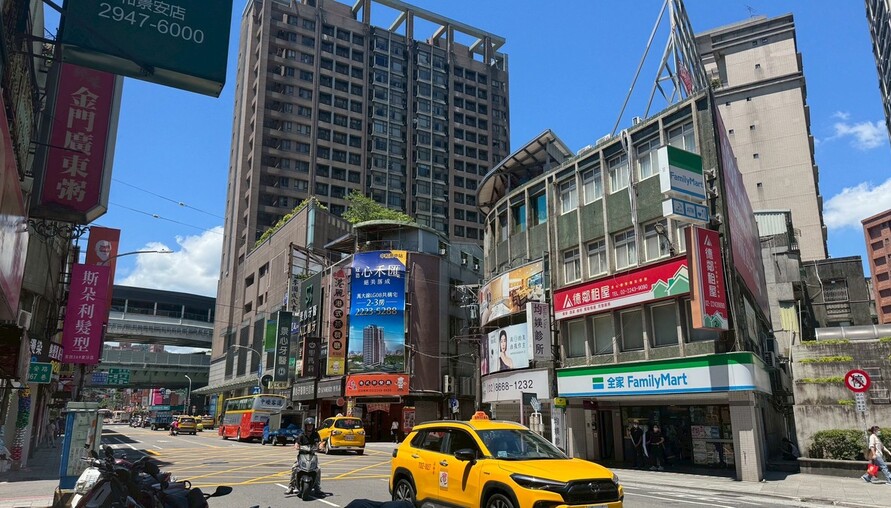 環狀線房市熱區浮現：徐匯中學站年成交449件奪冠 文山區考試院站緊追 