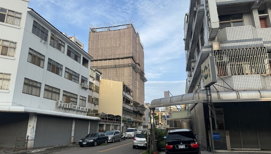 「屋主死守高價不降？」自住客必學3招破解術 行員揭三維議價策略