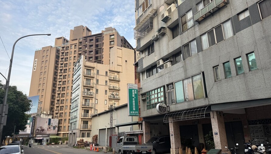 房市世代斷裂：繼承潮吞噬交易量 無產青年陷購屋絕境 