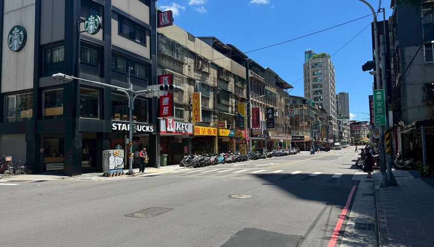 新北房市7月交易量微增5.8% 但累計年減近三成 專家示警五股區風險
