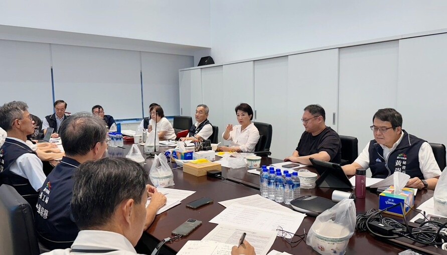 【面對關稅衝擊，台中出招！】盧秀燕率隊緊急應變，全方位力挺出口產業突圍
