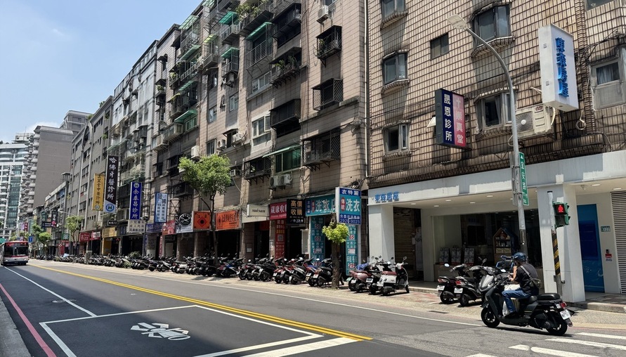 房價神話破滅？2025上半年七都成屋價全面下修，新竹高雄重挫逾一成