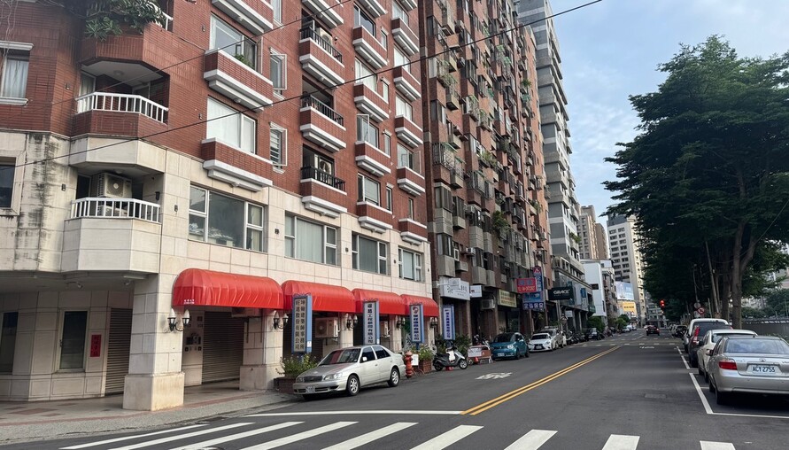 台灣房市極端化！小宅交易占比飆破8成 大坪數產品15年腰斬 