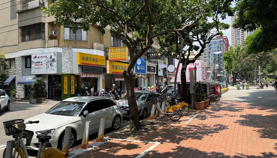 首購族終極抉擇：1400萬老屋+50萬整理費vs1600萬新屋，距離差1公里竟然差這麼多