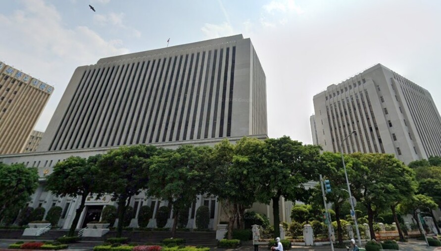 房貸額度緊縮真相 央行管制讓銀行寧可低利借政府，也不願放貸給老百姓？