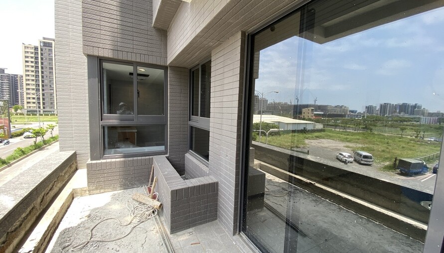驗屋公司與建商的不能說的秘密？業界爆內幕：部分驗屋公司收建商『封口費』，刻意忽略重大瑕疵