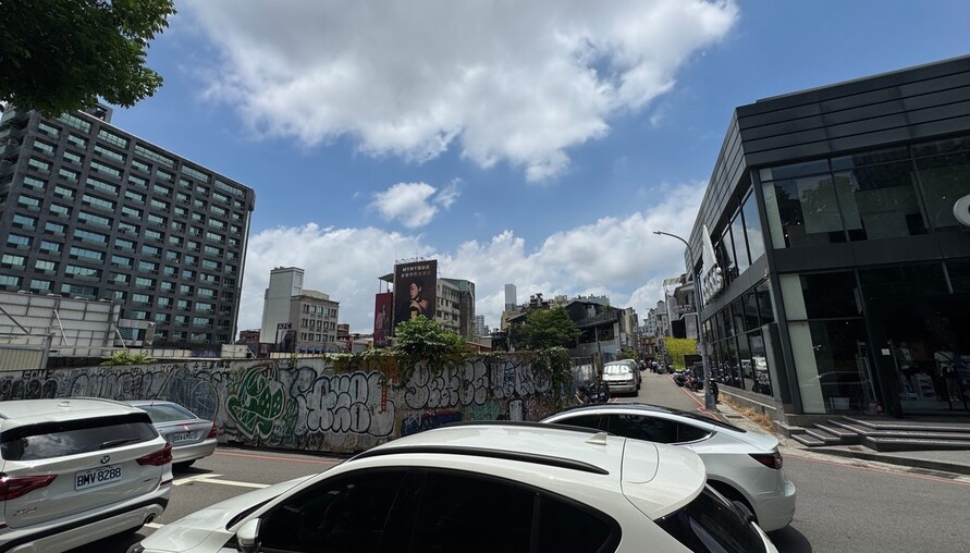 預售屋轉賣「解封」漏洞?民眾陳情銀行限貸成功獲准轉讓