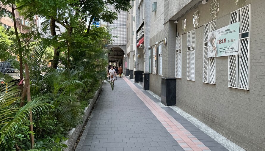 買房別再盲目追高！2025房市新法則：掌握「三抗跌、三不碰」穩渡波動期