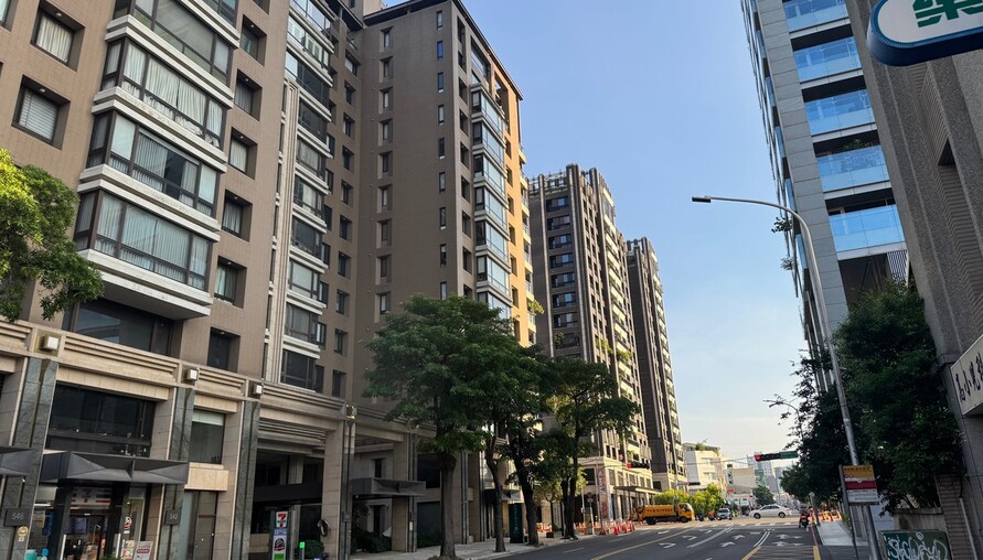 代銷吃老本?海悅、愛山林靠自建案迎來營建收入新高峰