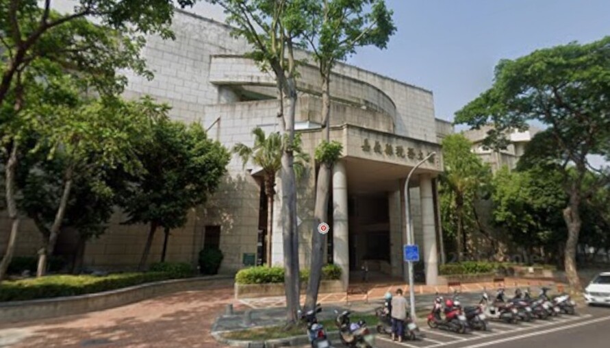 別以為「臨時搭建」就能免稅!嘉義縣稅務局提醒:工務所、停車棚都算房屋稅課稅範圍