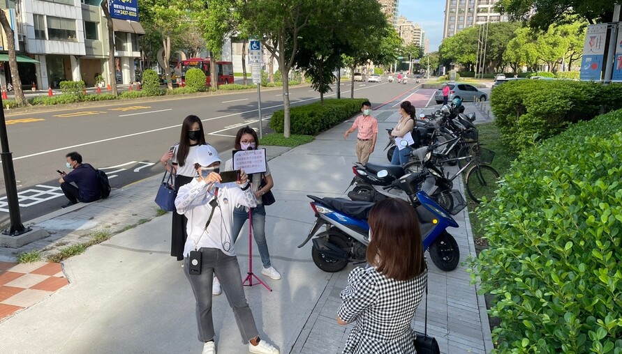 抱怨薪水沒漲也該被出征？房價漲、物價漲、唯獨薪水卡死的世代焦慮 | M傳媒