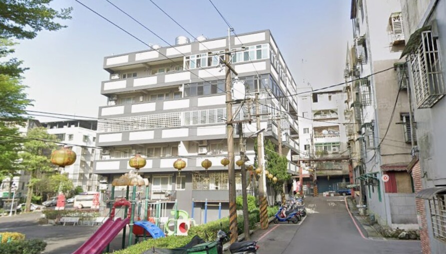 雨夜驚魂!新店社區擋土牆坍塌,四招教你避開危險坡地宅 | M傳媒