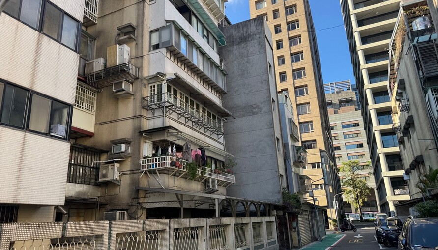 台北房市降溫!住宅連兩季下跌 租金卻穩步上漲「買不如租」聲浪再起| M傳媒