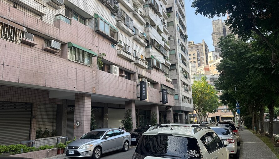 買房這條路要走多久？網友熱議尋屋時間大公開 | M傳媒