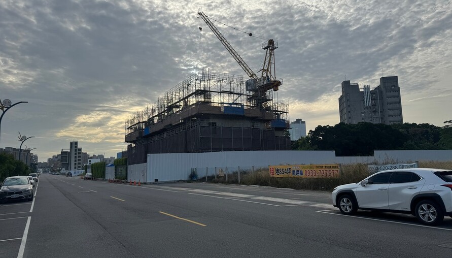 寶佳砸23 億吃下「11.8%」中工股權，經營權戰開打｜土地控盤暗藏盤算 | M傳媒