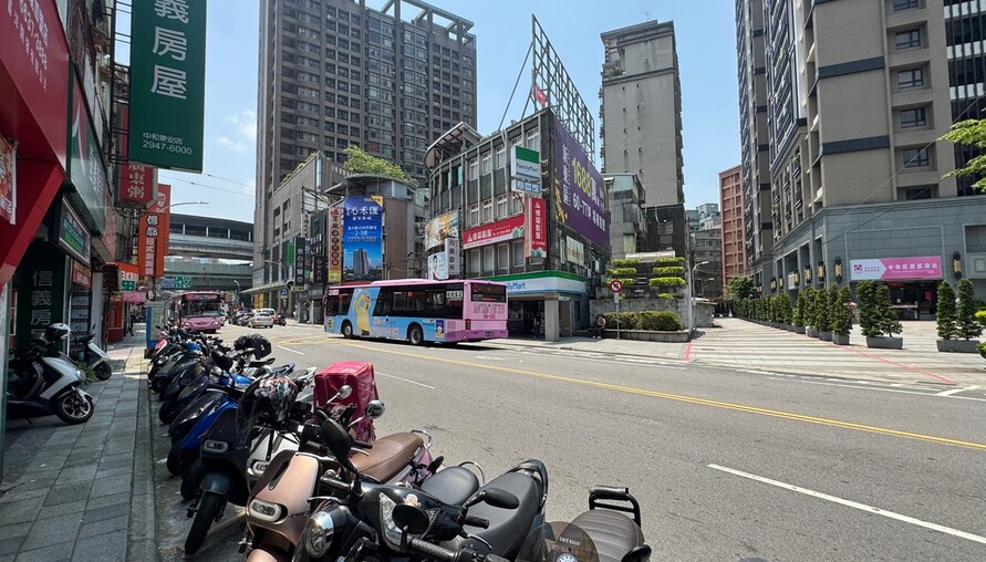 新北推動「既成道路容積移轉」 數兆元土地爭議現轉機 | M傳媒