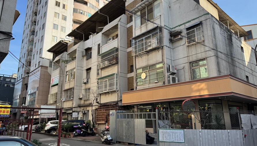 危老2.0出爐！內政部通過修法　小基地容積獎勵縮水、住宅占比需達半數以上 | M傳媒