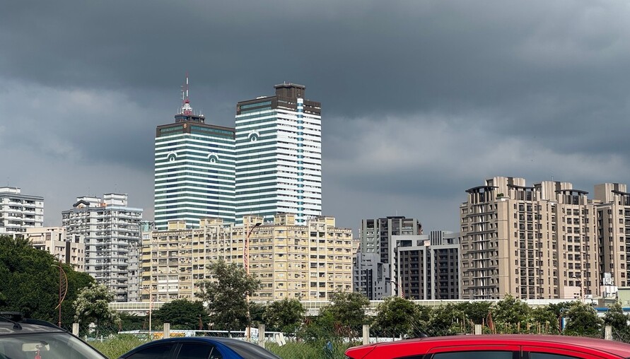 「僵屍物件」解密！賣不掉不降價，是屋主固執還是房仲策略？ | M傳媒