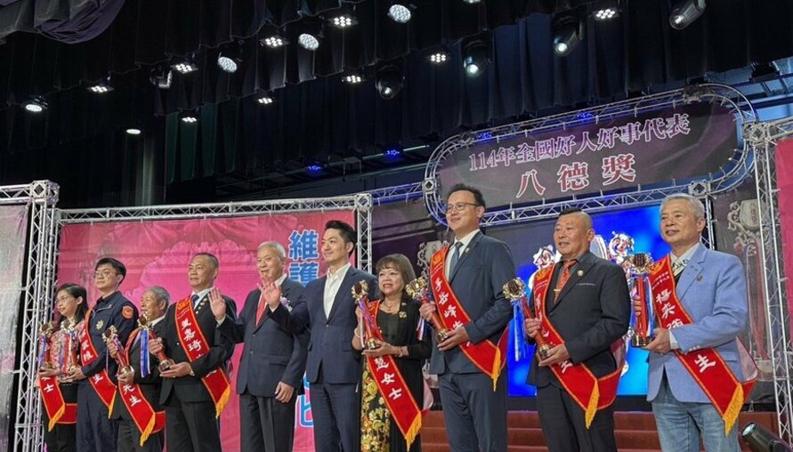 全國「最年長」好人！ 99歲羅美瑜獲好人好事代表八德獎