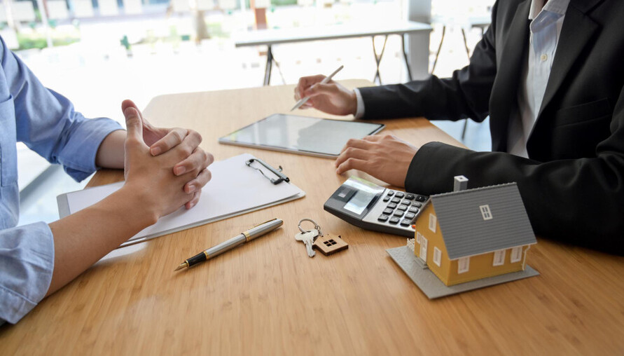 買房平台聯繫詢問數月增27%，「快速決策者」與「深度潛力買家」兩極化考驗房仲服務