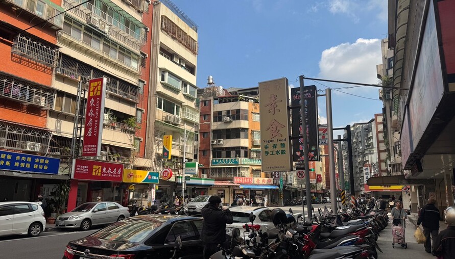 【獨家】告別2025「冷市」？專家示警：2026房市恐陷「亂時代」 | M傳媒