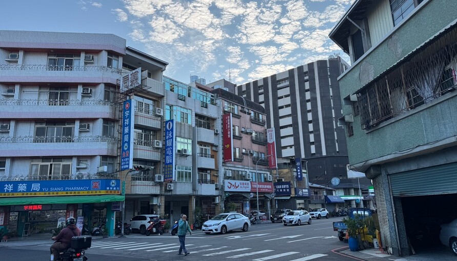 新青安點燃40%煙火秀，房價修正10%真的夠嗎？自住客戳房價「回檔」真相 | M傳媒