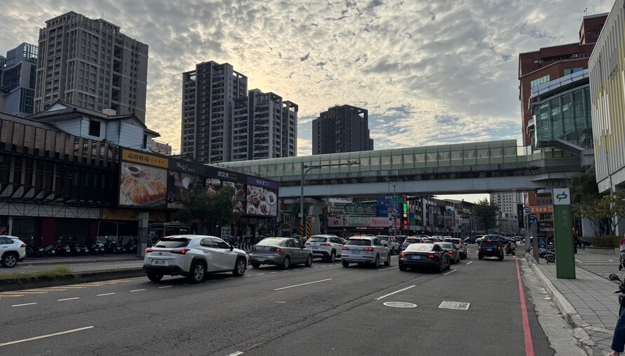 預售交屋一直拖怎麼辦？專家：別急著吞下去，照步來可以處理 | M傳媒