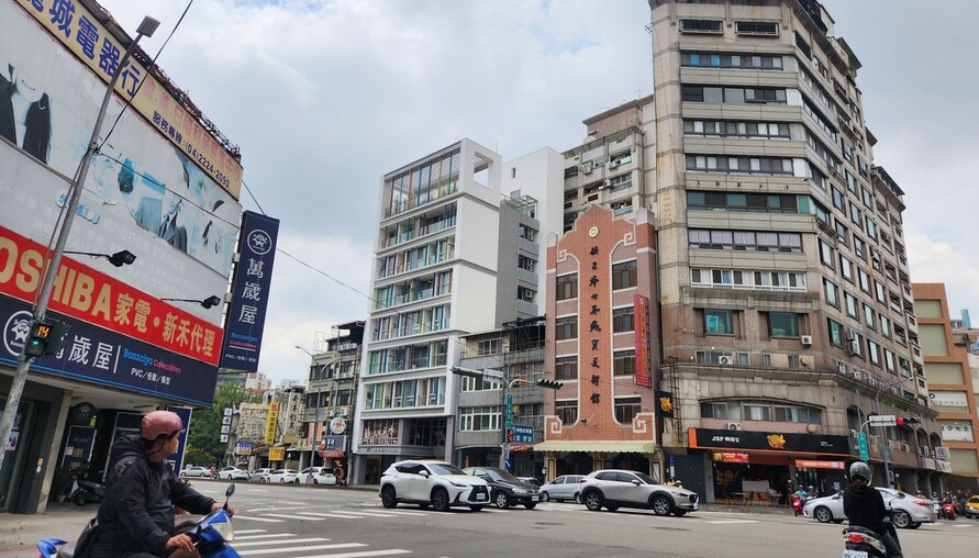 住宅政策大翻盤！包租代管取代狂蓋社宅？租金補貼恐成房東提款機 | M傳媒