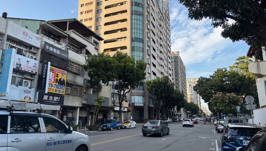 不是沒事，是還沒出事？從第一線看房市反指標全面成形 |  M傳媒