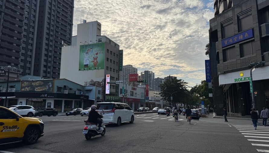 賣厝阿明｜從「客廳即工廠」到「車上即公司」的居住崩壞警訊 | M傳媒