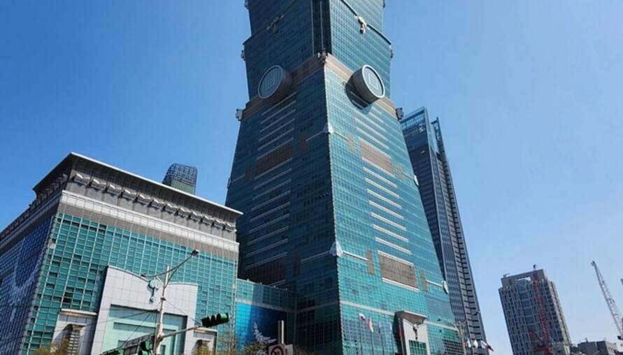 台北101股權再釋出 中聯信託15％股權底價86億元公開標售 | M傳媒