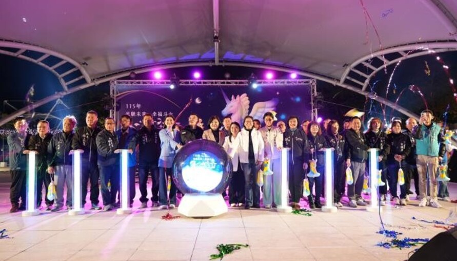 斗六燈會「馳光之翼」璀璨登場 張麗善縣長邀全民走春雲林、熱鬧到元宵