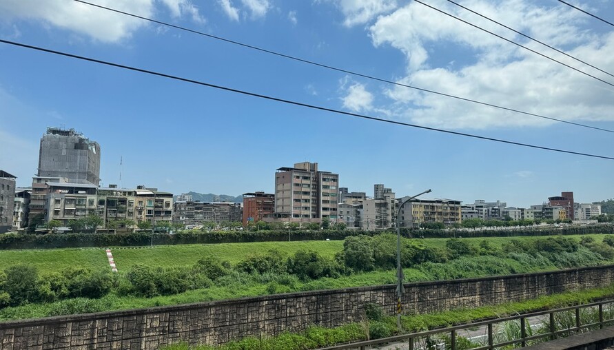 「土方之亂」延燒全台 工地停工、費用飆升 今國土署提四大解方紓困 | M傳媒