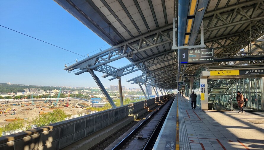 泰國房市陷1997年以來最長寒冬 天量庫存與高利率壓垮「百年最糟市場」