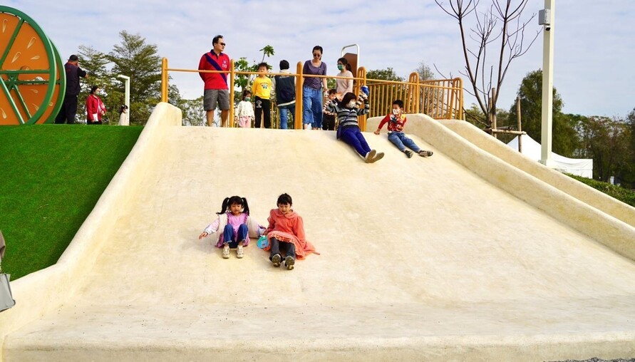 九如鄉巴轆公園正式啟用！菸葉主題特色遊戲塔亮相 打造屏北全齡共融新標竿     