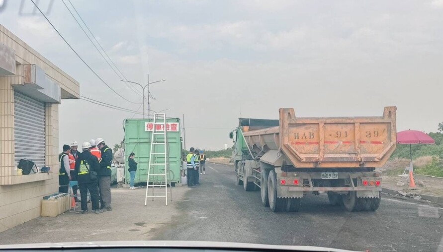 高雄營建剩餘土石解決方案 營建工地直送高雄港區土地 高雄不動產業界高度肯定